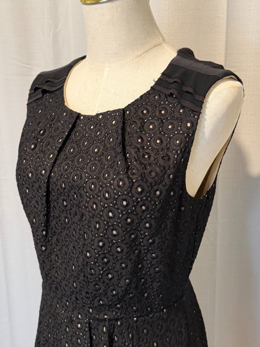Vince Camuto Sleeveless Midi Dress - Black & Tan Cottagecore - Size 6 - Picture 2 of 13